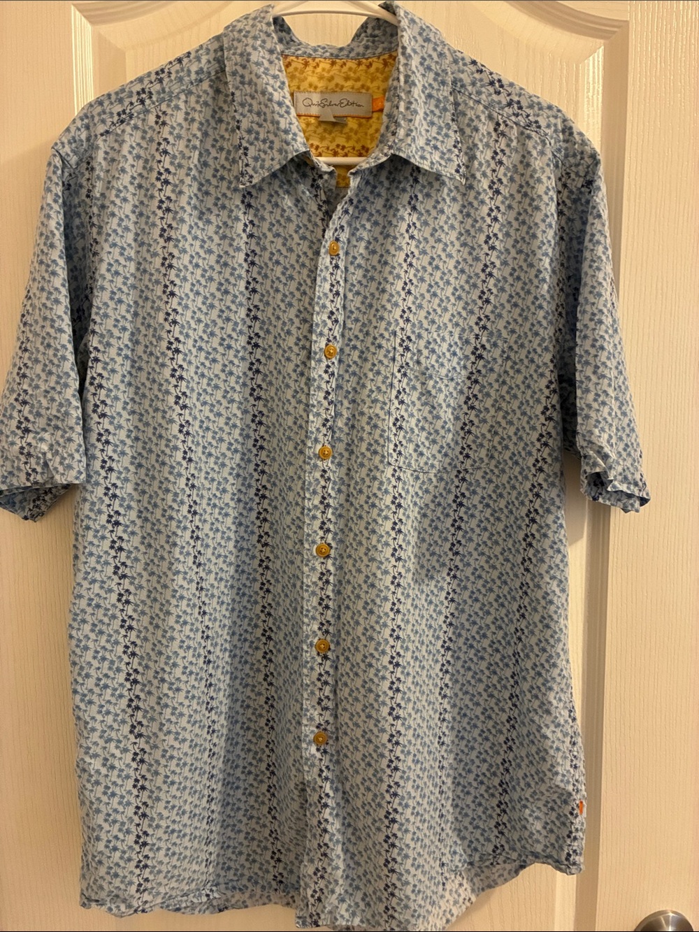 Quiksilver Edition Light Blue and Navy Palm Tree Patterned Button-Down Shirt